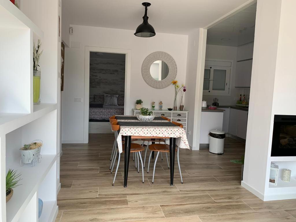 Lovely House Near The Beach カラフェル エクステリア 写真